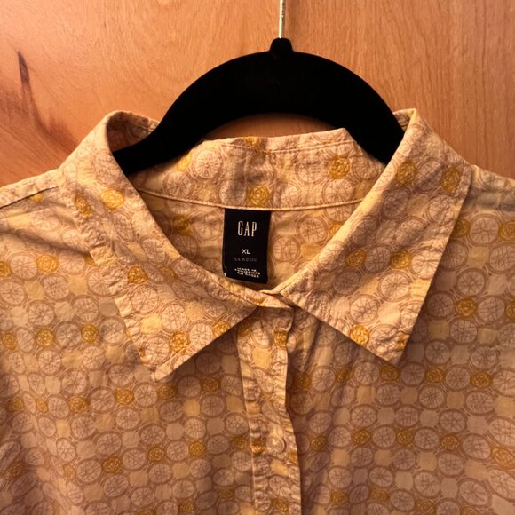 Gap buttoned down long sleeve blouse - Picture 5 of 8